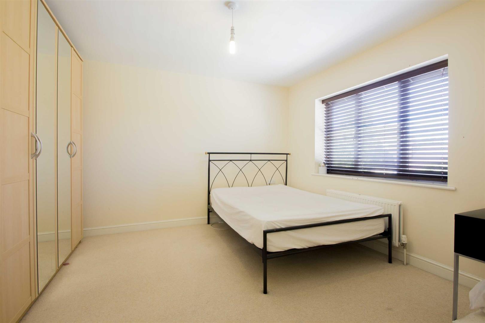 Earlshall Place, Westcroft, Milton Keynes